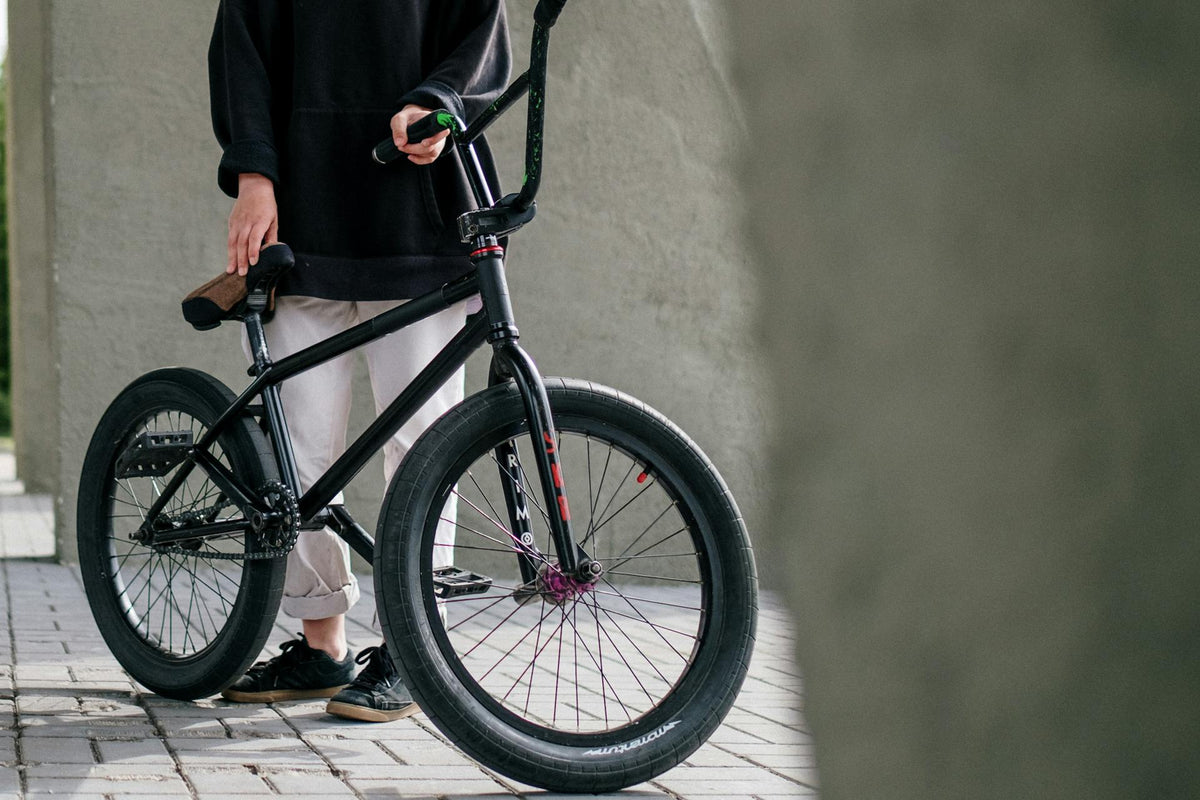 Blogbeitrag zum ThemaFahrradschloss für Pendler – Was brauchst du wirklich?