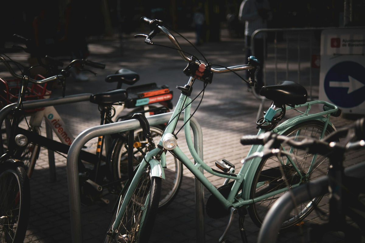 Blogbeitrag zum ThemaWarum Faltschlösser ein Muss für urbane Radfahrer in Deutschland sind
